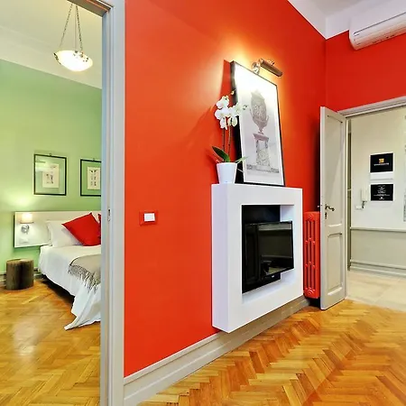 Piranesi Charmsuite * רומא